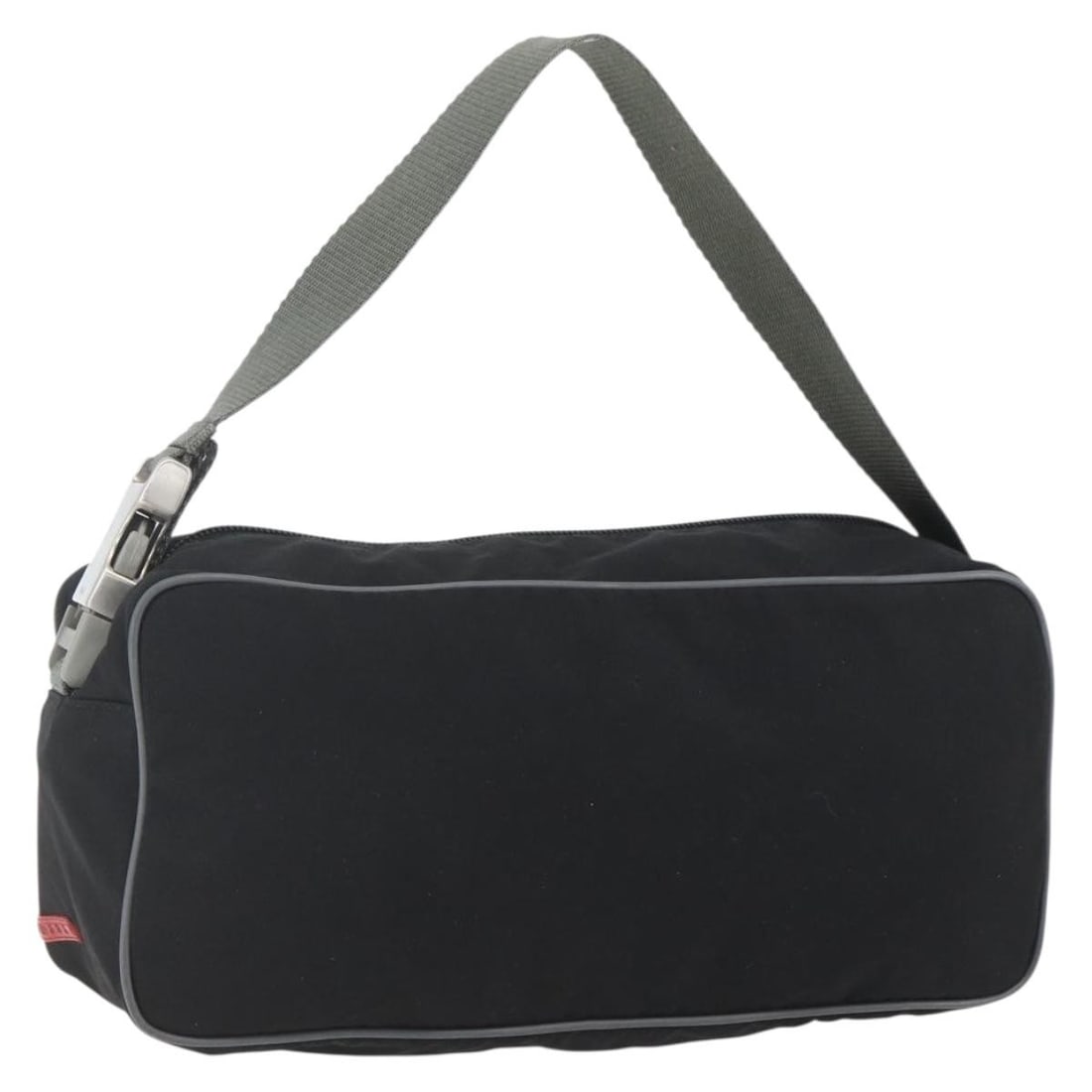 PRADA Black Silver Nylon Shoulder Bag Authentic 151661 Italy: PRADA Black Silver Nylon Shoulder Bag Authentic 151661 Italy This PRADA Sports Shoulder Bag is a stylish and functional accessory crafted in Italy. Made from durable black nylon with silver accents, t