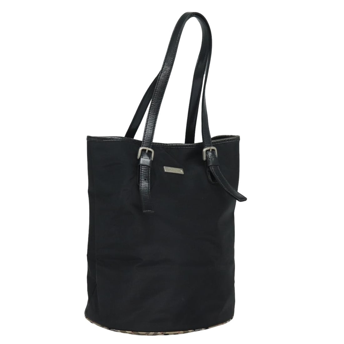 Burberrys Nova Check Shoulder Bag Black Beige Nylon Authentic: Burberrys Nova Check Shoulder Bag Black Beige Nylon Authentic This Burberrys Nova Check Shoulder Bag combines style and functionality with its sleek nylon exterior in a striking black and beige color