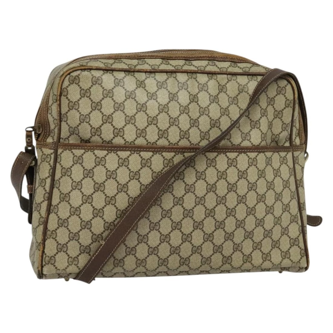 GUCCI GG Supreme Beige PVC Shoulder Bag USA Auth 133313: GUCCI GG Supreme Beige PVC Shoulder Bag USA Auth 133313 This GUCCI GG Supreme Shoulder Bag is a stylish accessory crafted from durable PVC leather in a classic beige hue. Designed for versatility, it