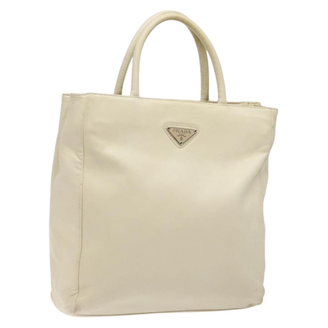 PRADA Leather Tote Bag White Silver Made in Italy Auth gh702: PRADA Leather Tote Bag White Silver Made in Italy Auth gh702 This elegant PRADA tote bag is crafted from high-quality leather, showcasing a stylish combination of white and silver. Made in Italy, this
