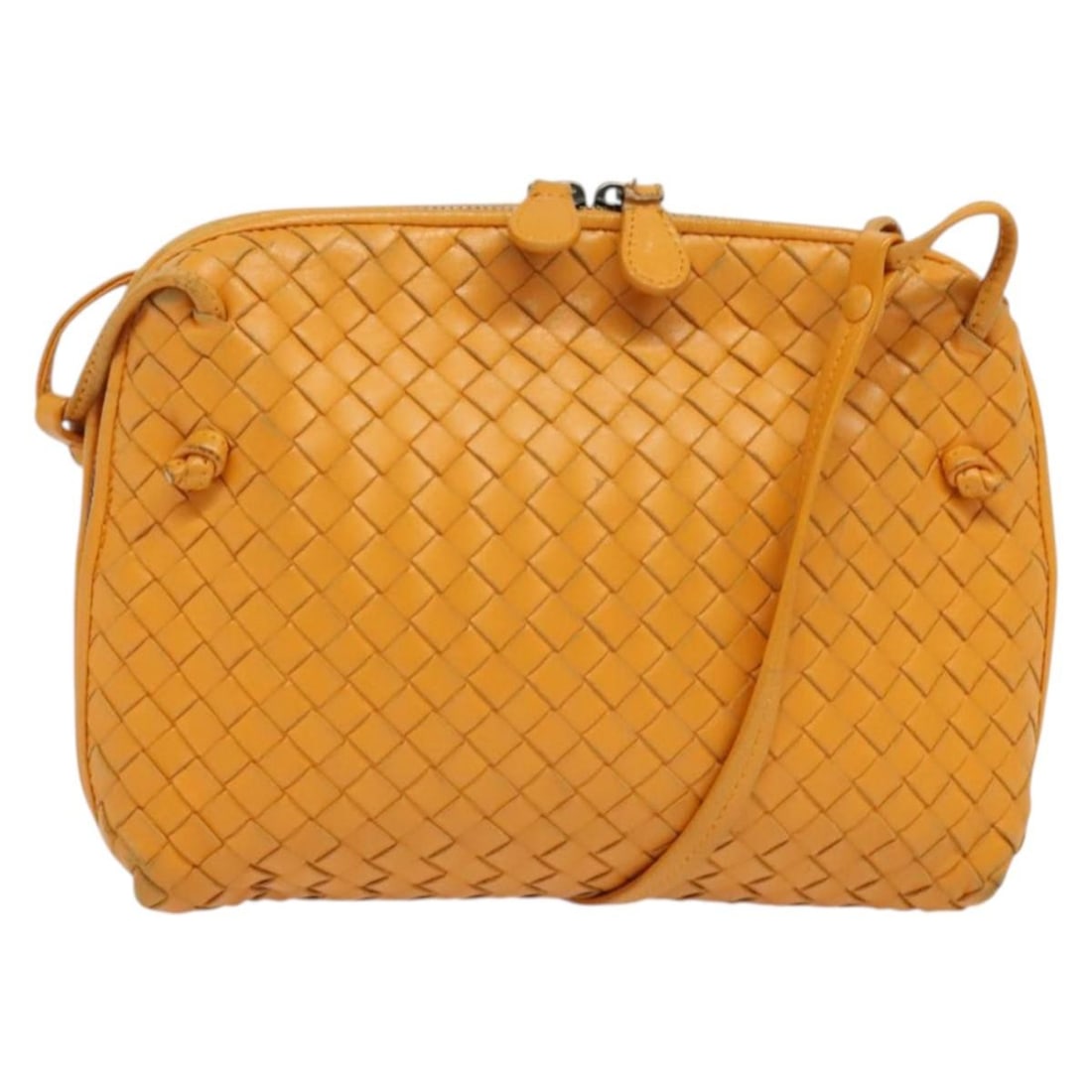 Bottega Veneta Intrecciato Yellow Leather Shoulder Bag Auth 132431: Bottega Veneta Intrecciato Yellow Leather Shoulder Bag Auth 132431 This Bottega Veneta Intrecciato Shoulder Bag is crafted from high-quality leather and features a vibrant yellow exterior, making it a