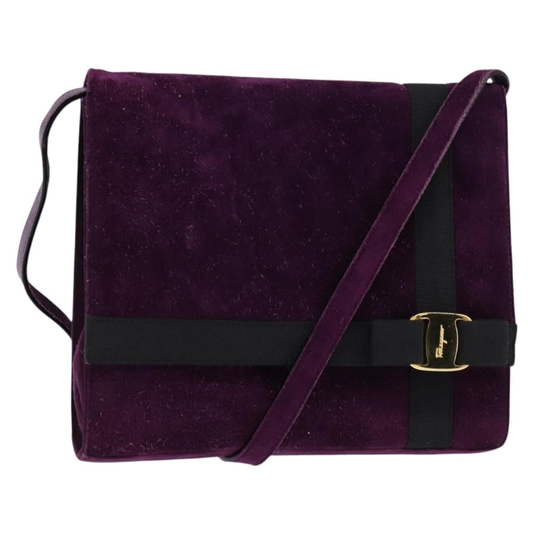Salvatore Ferragamo Vala Suede Shoulder Bag Purple Gold Made in Italy: Salvatore Ferragamo Vala Suede Shoulder Bag Purple Gold Made in Italy This Salvatore Ferragamo Vala Shoulder Bag combines luxurious suede with a striking purple and gold exterior. Measuring approximat