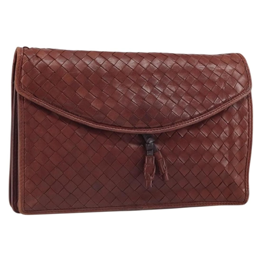 Bordeaux Intrecciato Leather Clutch by Bottega Veneta Italy: Bordeaux Intrecciato Leather Clutch by Bottega Veneta Italy This Bottega Veneta Intrecciato clutch bag is crafted from leather in bordeaux. The clutch features the signature Intrecciato weaving, and i