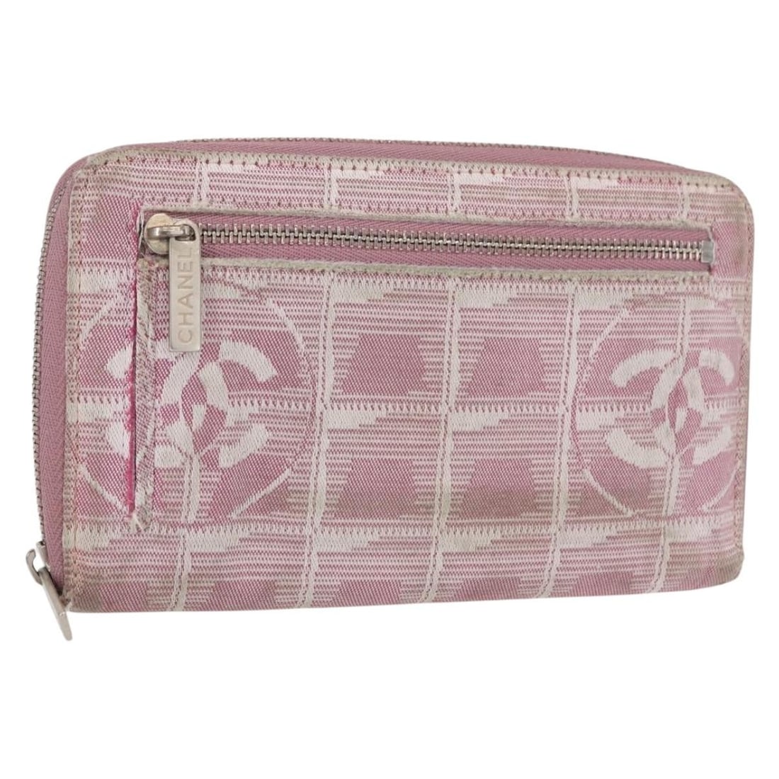 CHANEL Pink Silver Nylon Long Wallet Auth Zip Around Travel Line: CHANEL Pink Silver Nylon Long Wallet Auth Zip Around Travel Line Discover this Chanel New Travel Line Zip Around Long Wallet, crafted from durable nylon in a chic pink and silver color combination. Th