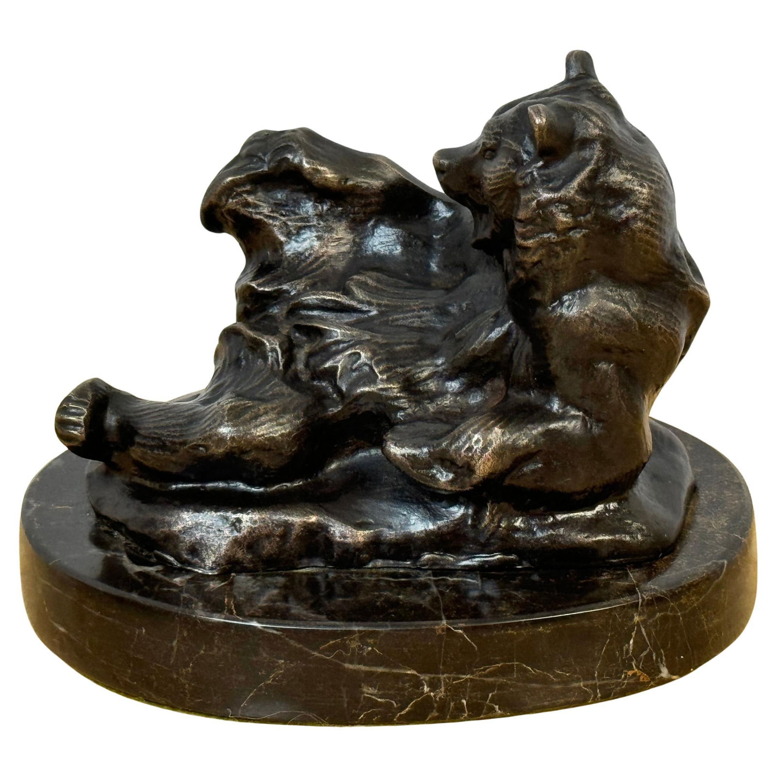 Bronze Reclining Bear Sculpture After Antoine-Louis Barye 1960s: Bronze Reclining Bear Sculpture After Antoine-Louis Barye 1960s This delightful bronze sculpture of a reclining bear is a posthumous casting from the 1960s, inspired by the renowned French artist Anto