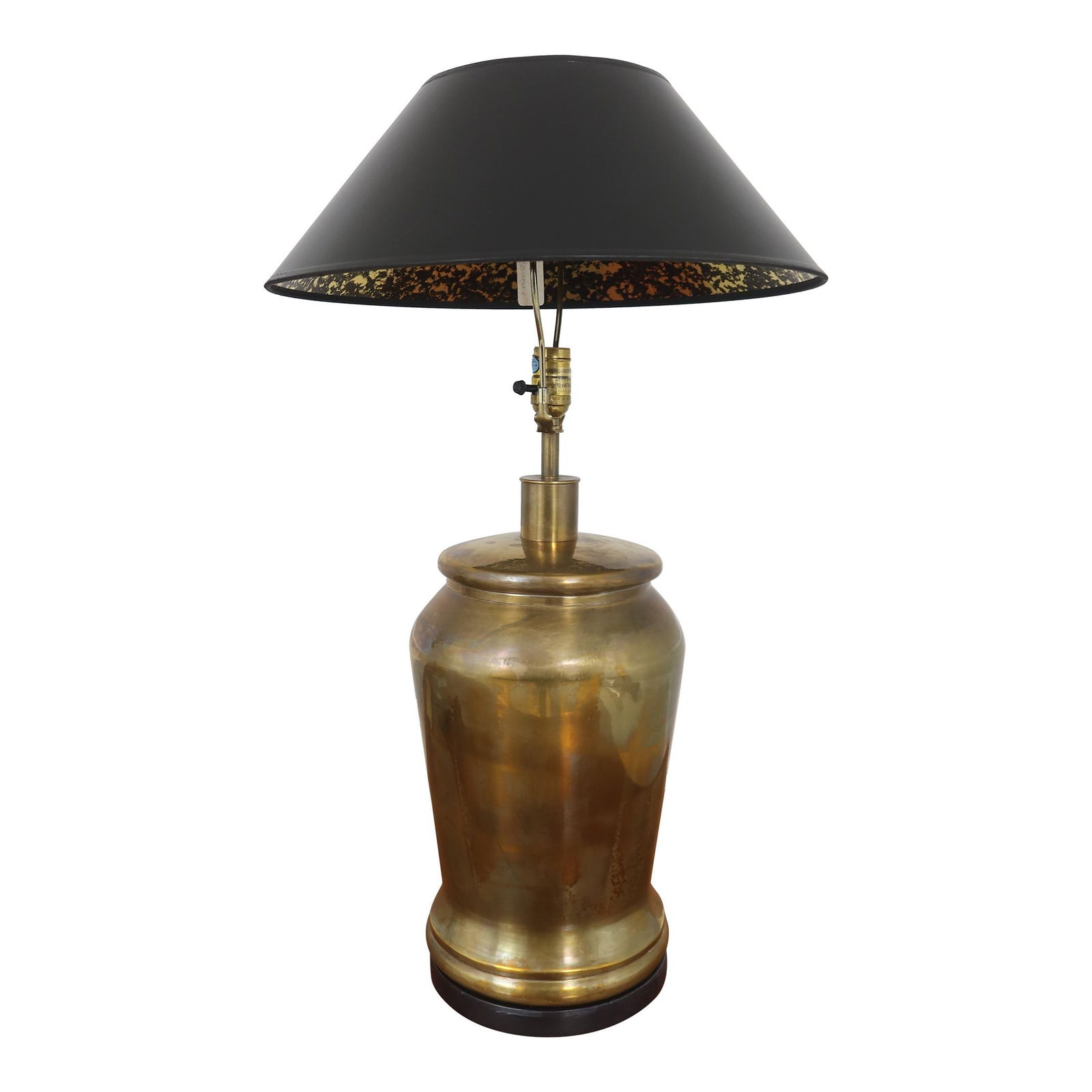 Vintage Chapman Brass Table Lamp with Black Shade and Gold Lining (1 of 9)