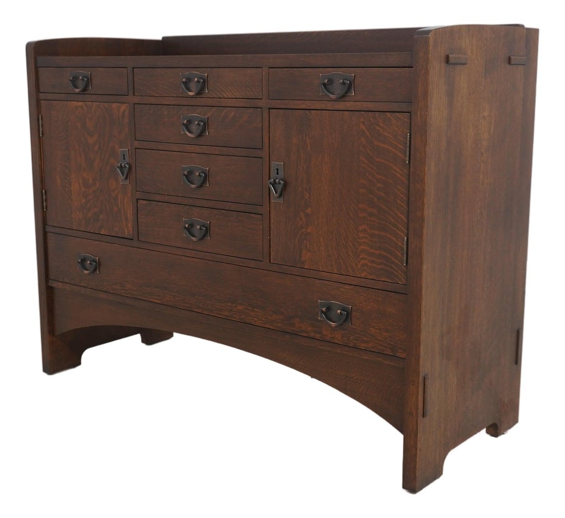 Quarter Sawn Oak Arts and Crafts Style Sideboard with Copper Pulls (1 of 10)