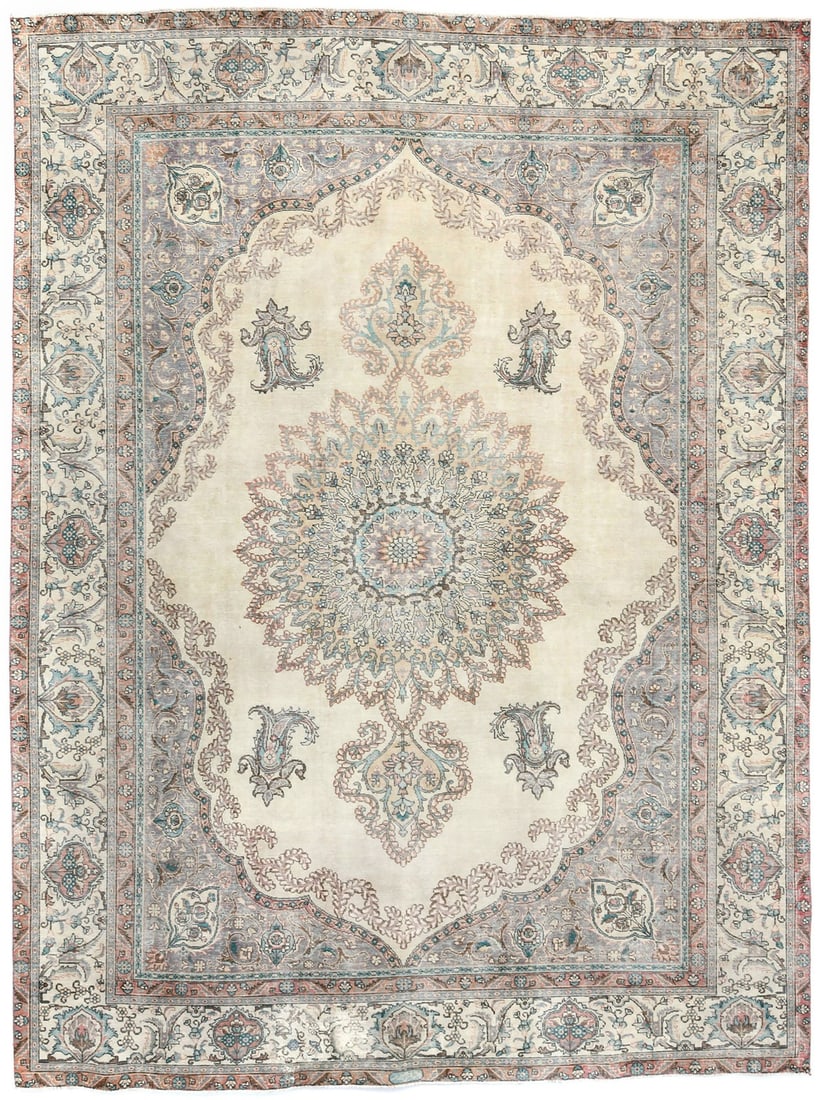 Muted Floral Wool Area Rug 9'5 x 12'7 Hand-Knotted Vintage Distressed Design: Muted Floral Wool Area Rug 9'5 x 12'7 Hand-Knotted Vintage Distressed Design This exquisite handmade antique distressed oriental rug features a muted floral design, perfect for adding a touch of vinta