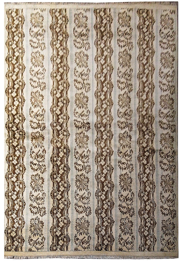 8' x 9'10 Hand-Knotted Contemporary Transitional Wool Area Rug: 8' x 9'10 Hand-Knotted Contemporary Transitional Wool Area Rug Free continental US Shipping Elevate your home decor with this exquisite 8.0 x 9.10 hand-knotted transitional contemporary rug. This piec