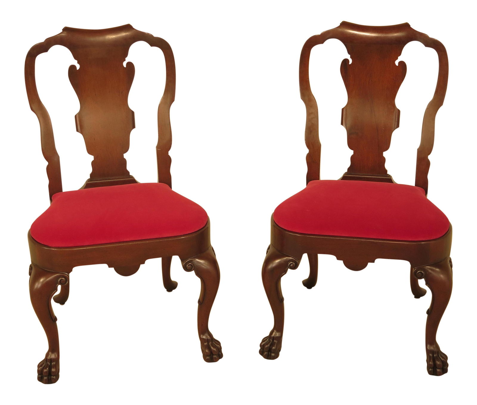 Pair of Georgian Mahogany Side Chairs with Paw Feet: Pair of Georgian Mahogany Side Chairs with Paw Feet This exquisite pair of Georgian paw foot mahogany side chairs features high-quality construction and a classic 18th-century English design. The