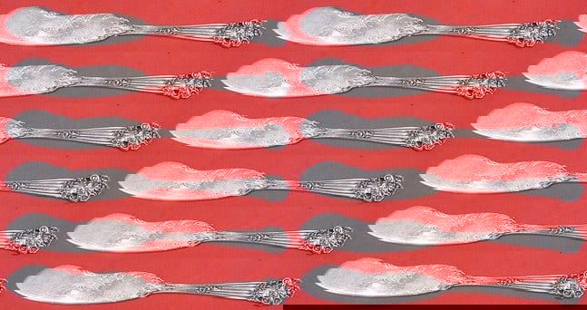 Towle Georgian Sterling Silver Butter Spreader Set 12pc Flat Handle: Towle Georgian Sterling Silver Butter Spreader Set 12pc Flat Handle Enhance your dining experience with this exquisite 12-piece butter spreader set from the renowned Georgian pattern by Towle. Crafted