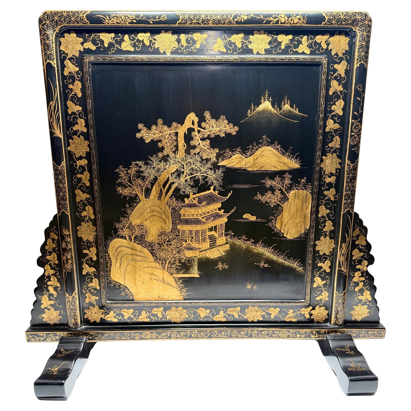 Chinese Export Style Gilt Lacquer Fire Screen Table 20th Century (1 of 9)