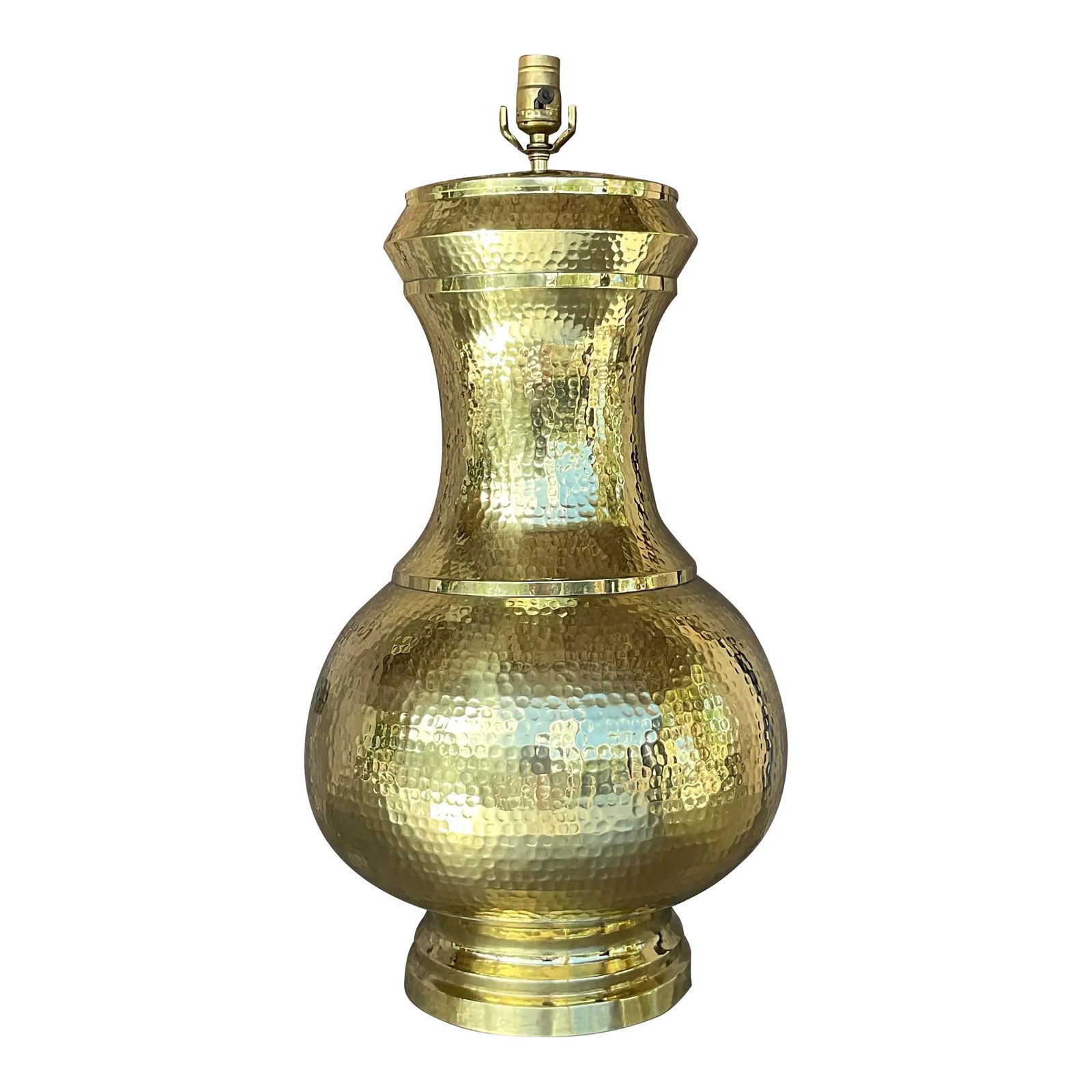 Vintage Boho Hammered Brass Gourd Table Lamp 29" Tall: Vintage Boho Hammered Brass Gourd Table Lamp 29" Tall This captivating vintage Boho table lamp showcases a striking gourd shape crafted from chic hammered brass. Monumental in size and drama, it has b