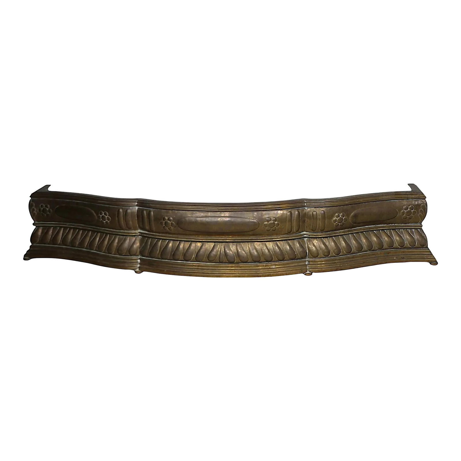 19th Century Victorian Brass Fireplace Fender Curved Design (1 of 10)