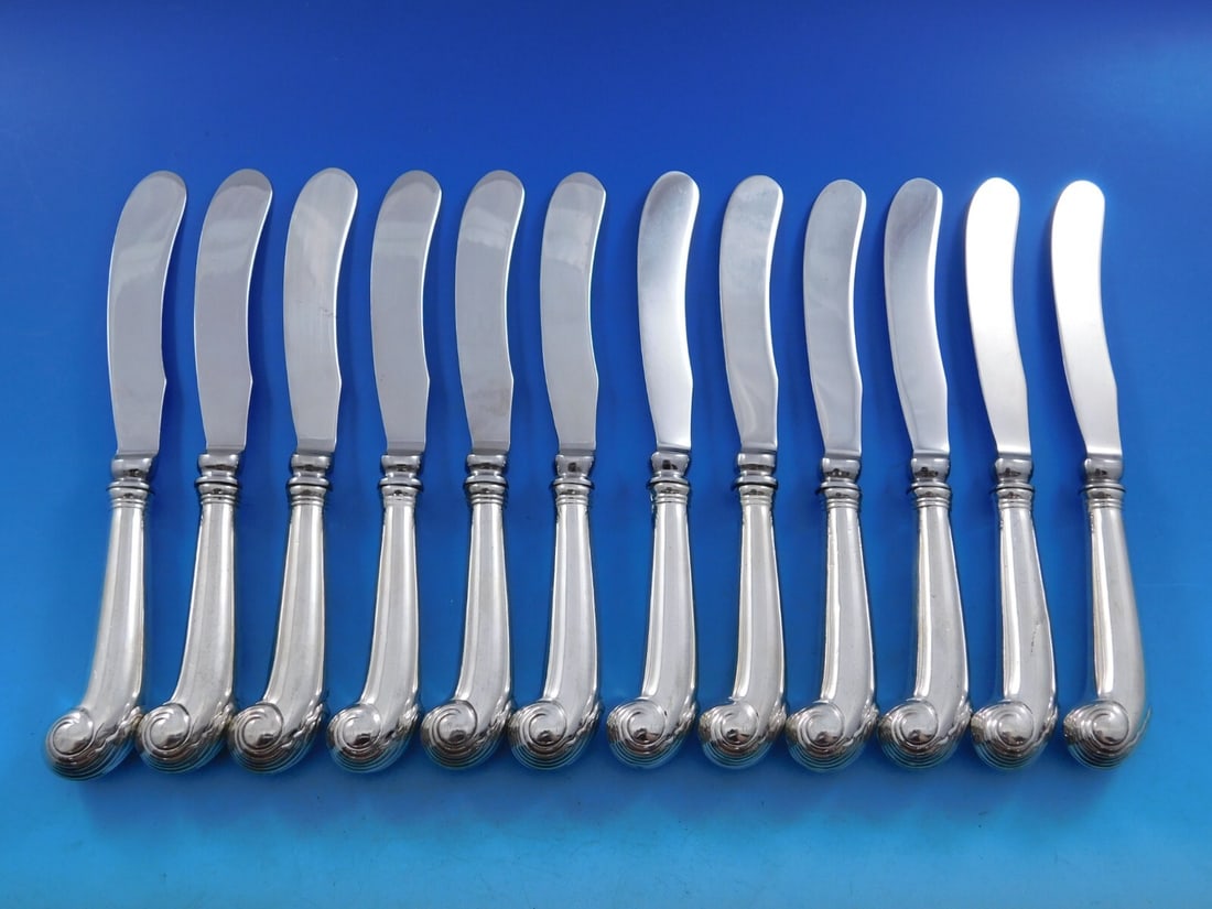 Stieff Williamsburg Shell Set of 12 Sterling Silver Butter Spreaders 6 7/8": Stieff Williamsburg Shell Set of 12 Sterling Silver Butter Spreaders 6 7/8" This exquisite set of 12 butter spreaders features the elegant Williamsburg Shell pattern by Stieff. Each spreader is crafte