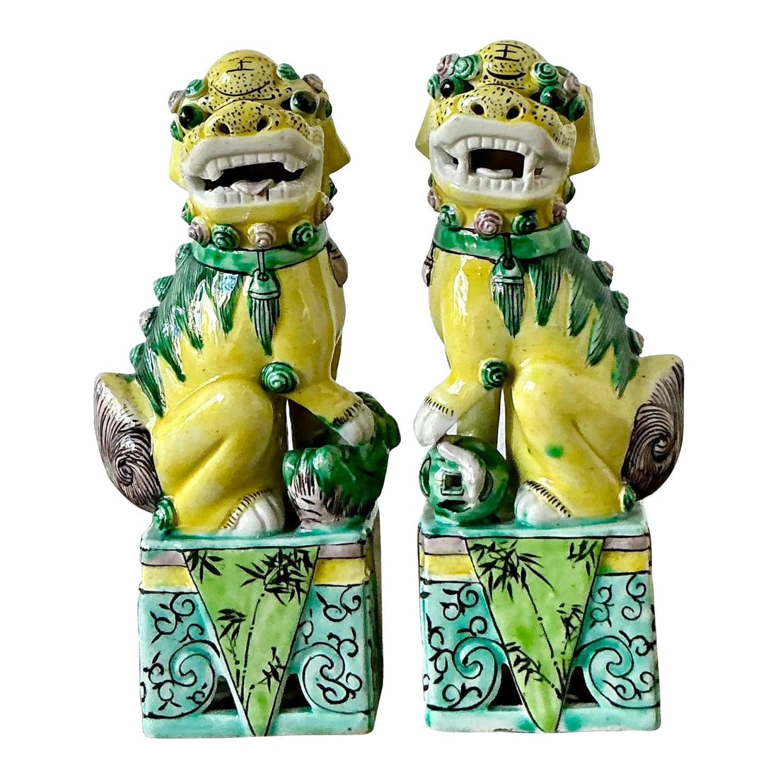 Pair of Sancai Glazed Ceramic Foo Dog Guardian Lion Statues (1 of 7)