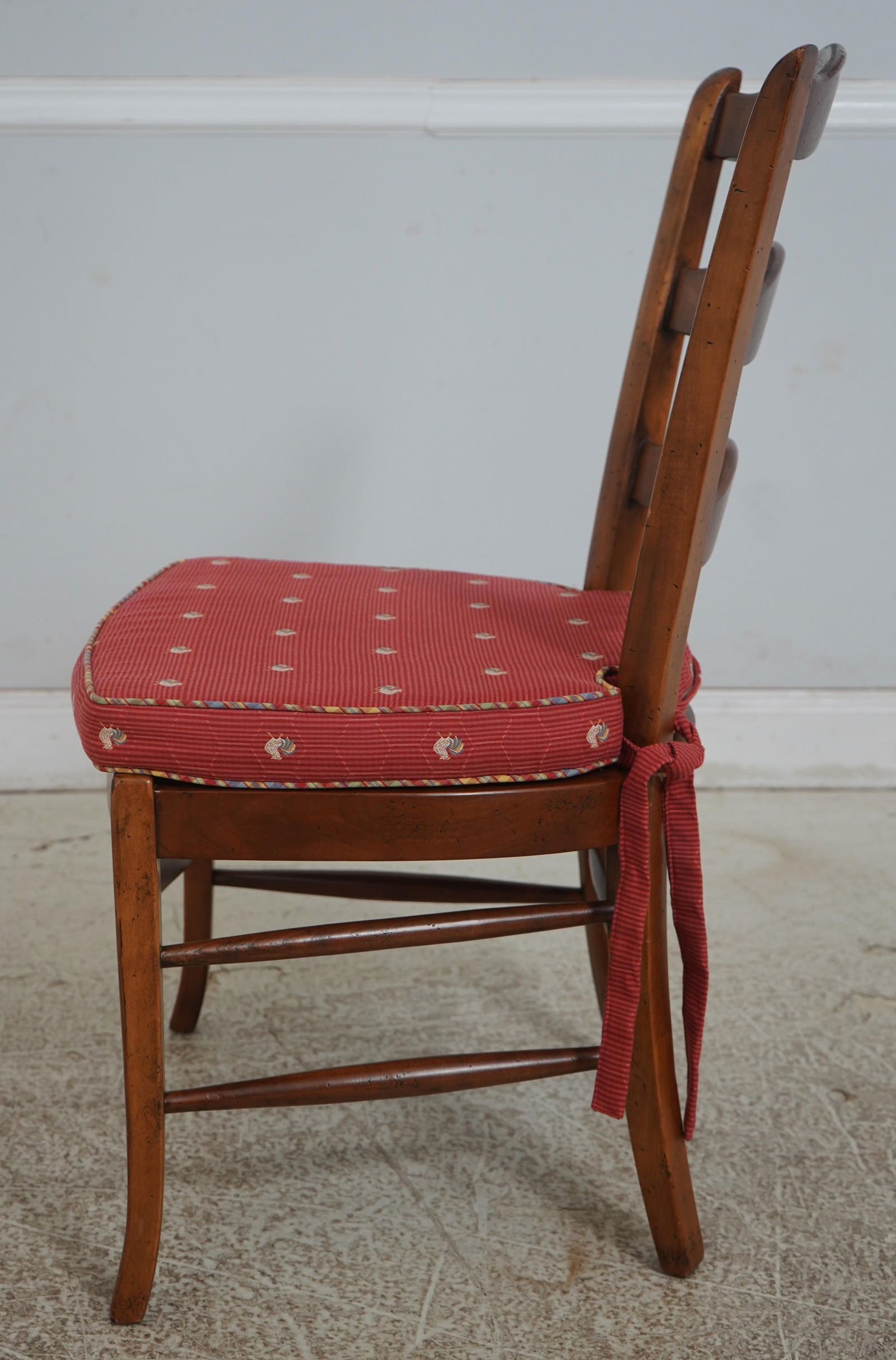 Timeless Guy Chaddock Attributed Ladderback Chairs Pair - 3