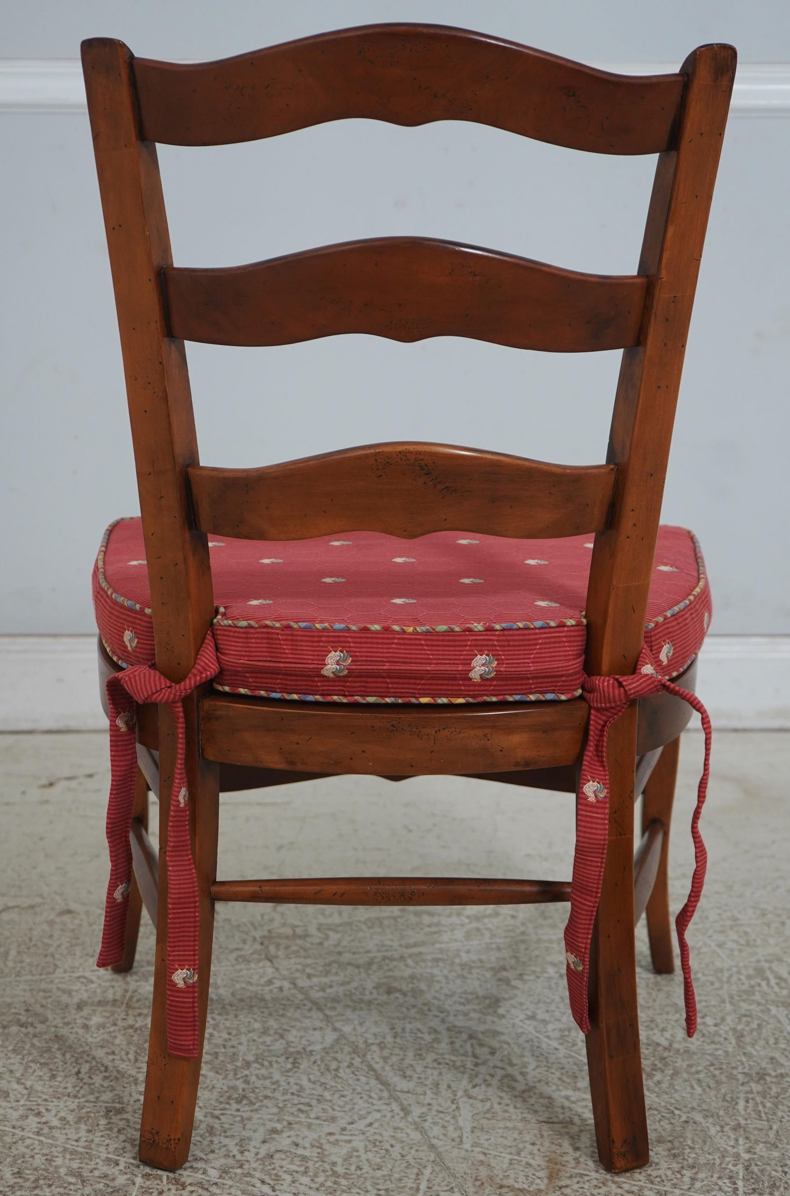 Timeless Guy Chaddock Attributed Ladderback Chairs Pair - 4