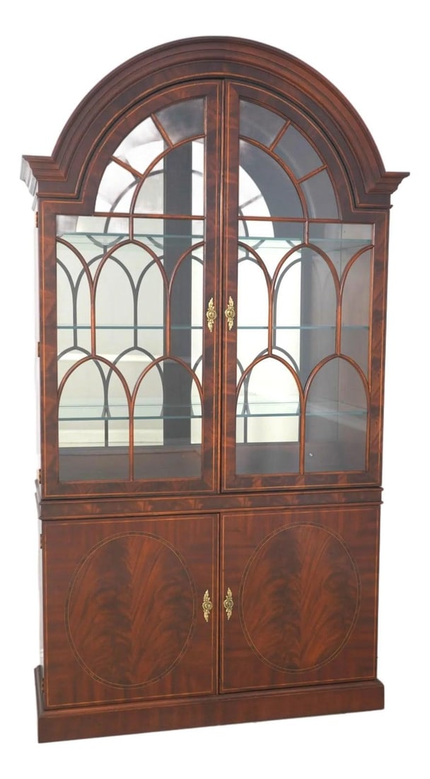 Mahogany Display Cabinet with Dome Top and Glass Shelves by Henredon (1 of 10)