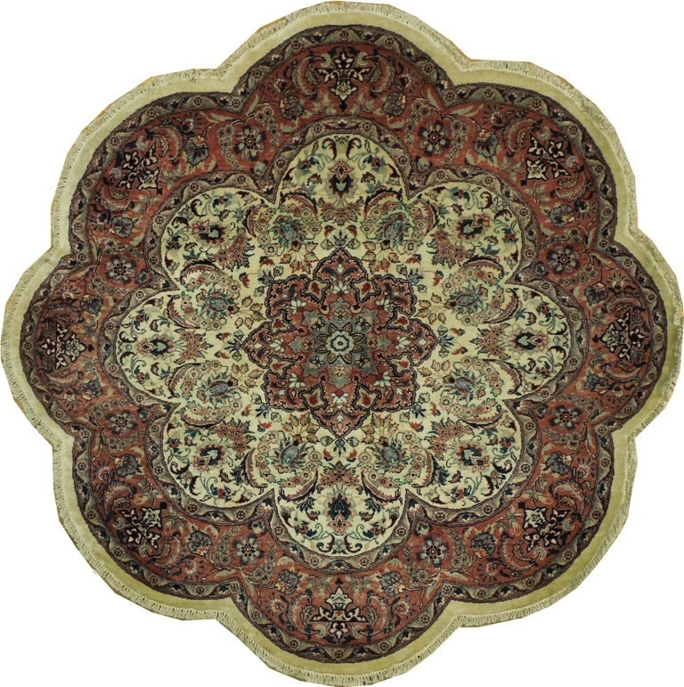 5'2 x 5' Ivory Hand-Knotted Rare Shape Area Rug: 5'2 x 5' Ivory Hand-Knotted Rare Shape Area Rug Free continental US Shipping Elevate your decor with the 5' 2" x 5' Ivory Fine Quality Round Rare Shape Rug, a striking piece that combines elegance and