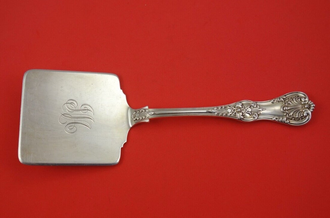 Tiffany & Co English King Sterling Silver Waffle Server 8 3/4" Monogrammed: Tiffany & Co English King Sterling Silver Waffle Server 8 3/4" Monogrammed This exquisite waffle server, crafted by Tiffany & Co. in the iconic English King pattern, is a timeless addition to any coll