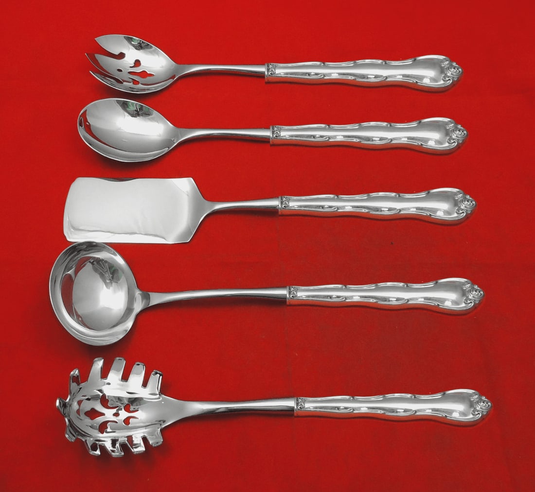 Gorham Rondo Sterling Silver 5-Piece Hostess Serving Set: Gorham Rondo Sterling Silver 5-Piece Hostess Serving Set Introducing the Rondo by Gorham Sterling Silver Hostess Serving Set, a meticulously crafted 5-piece ensemble that brings elegance to your dinin
