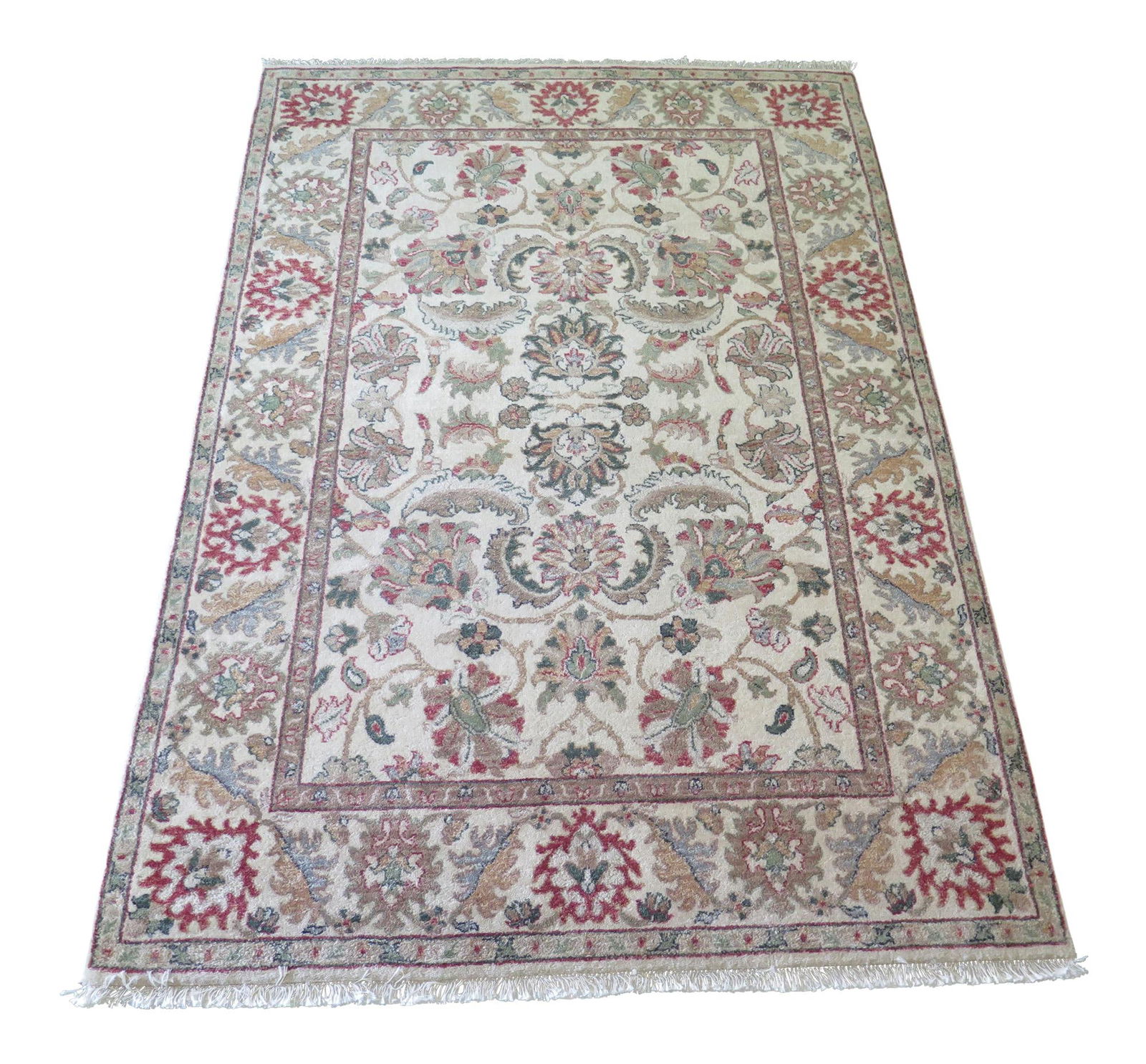 Kaleen Wool Area Throw Rug 4' x 6' Blue High Quality: Kaleen Wool Area Throw Rug 4' x 6' Blue High Quality Enhance your living space with this exquisite Kaleen Wool Area Throw Rug, measuring approximately 4 x 6 feet. Crafted with high-quality wool, this