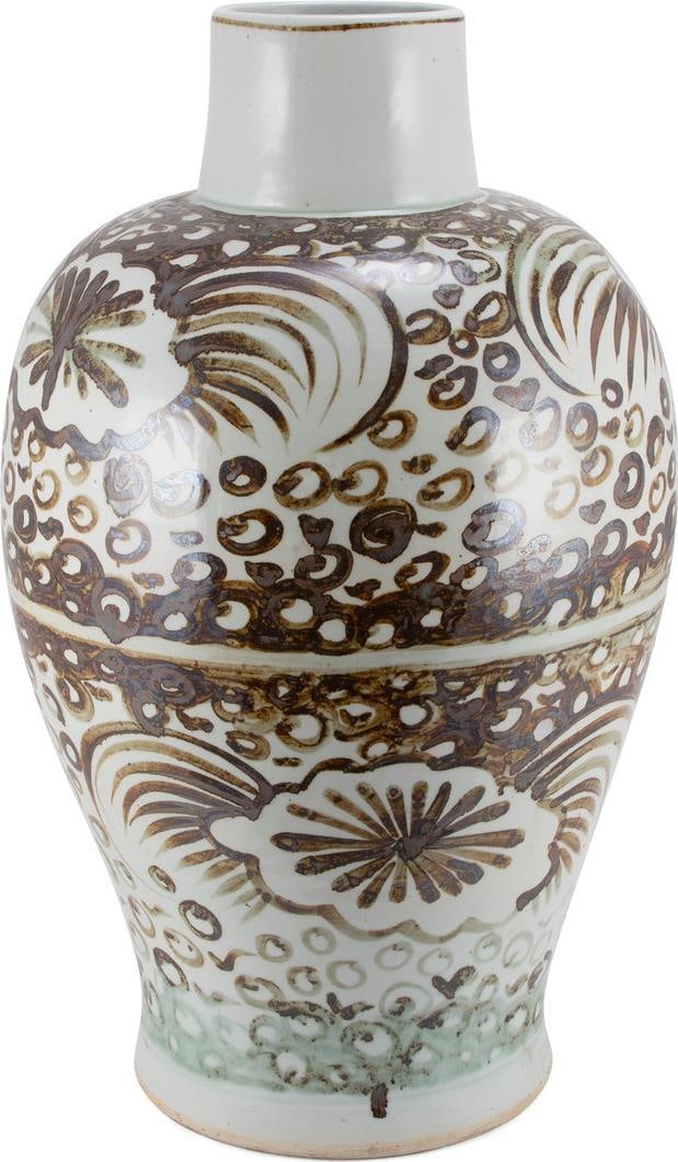 Rust Brown Hand-Painted Ceramic Vase 27H European Style: Rust Brown Hand-Painted Ceramic Vase 27H European Style Introducing an elegant nature-inspired rust vase, beautifully crafted in a vintage style. This hand-painted ceramic vase showcases a rich rust b