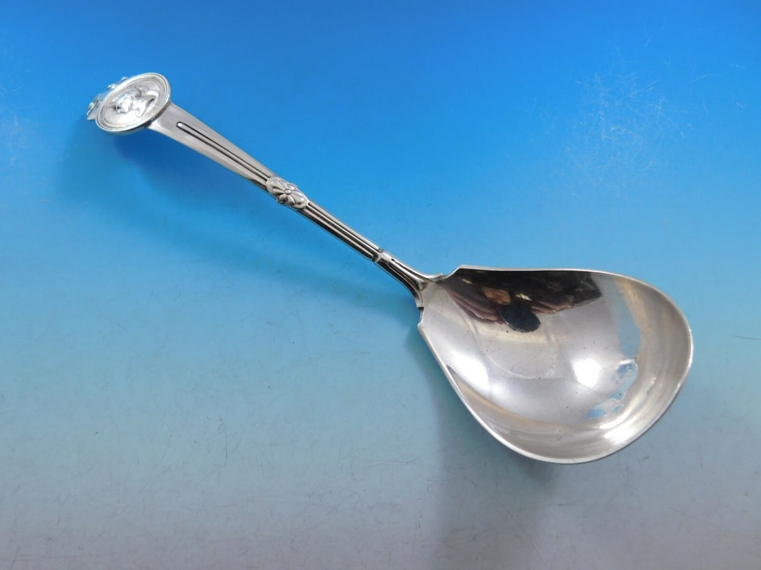 Gorham Medallion Antique Sterling Silver Gravy Ladle 8 Inch (1 of 5)