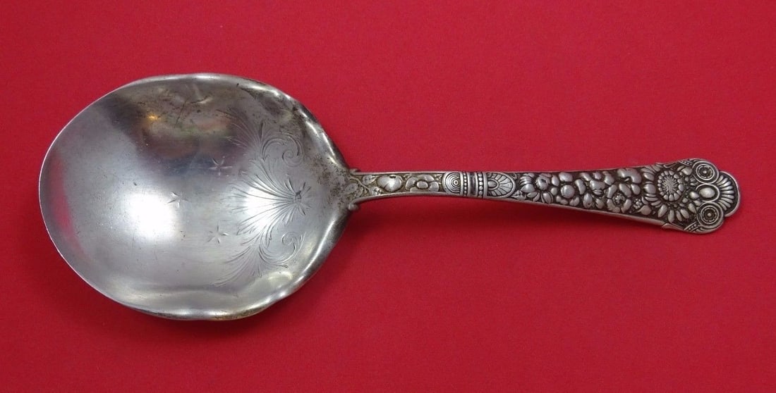 Gorham Cluny Sterling Silver Berry Spoon Bright Cut 8 5/8 Inches (1 of 1)
