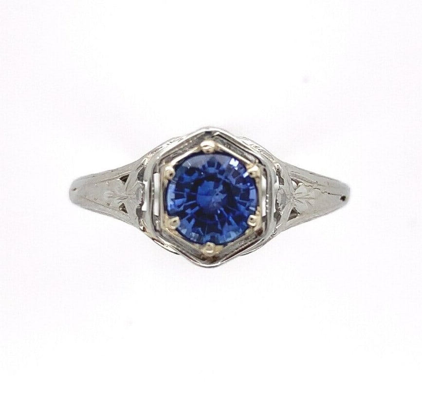 Art Deco 18k White Gold Filigree Ring with 0.63ct Natural Sapphire (1 of 10)