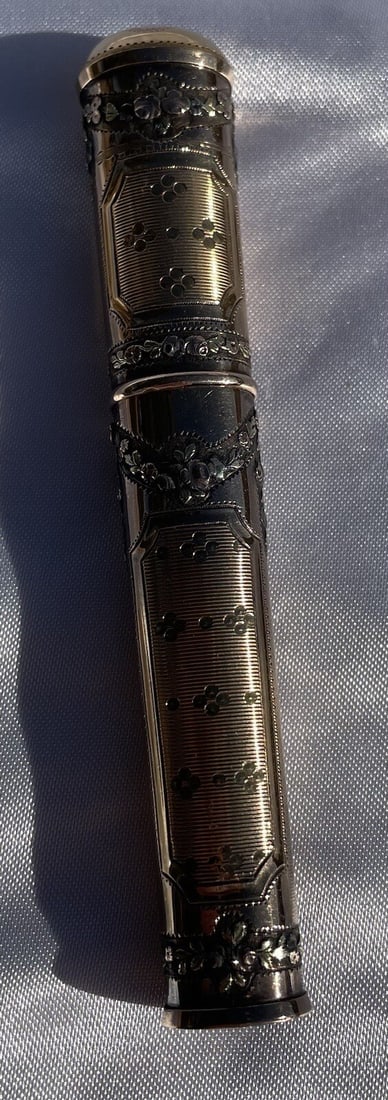 Antique French 18K Gold Box 1800s Hallmarked Unique Design (1 of 8)