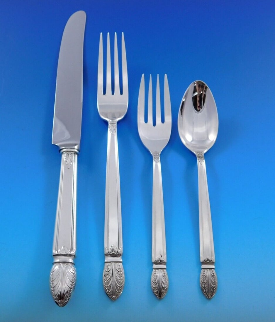 Reed and Barton Colonial Classic Sterling Silver 4-Piece Place Setting: Reed and Barton Colonial Classic Sterling Silver 4-Piece Place Setting Enhance your dining experience with this exquisite 4-piece dinner place setting from the Colonial Classic pattern by Reed and Bar