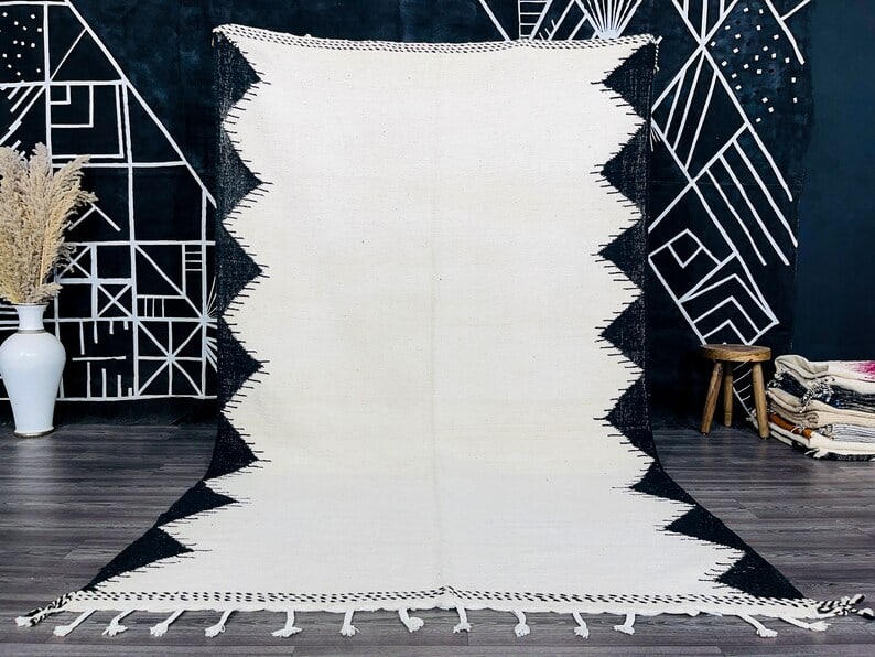 Authentic Handwoven Moroccan Rug 6.56 x 3.28 Feet 100% Wool (1 of 9)