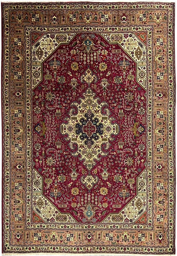 8.1 x 11.2 Genuine Persian Tabriz Wool Area Rug: 8.1 x 11.2 Genuine Persian Tabriz Wool Area Rug Free continental US Shipping Experience the elegance of this 8.1 x 11.2 Genuine Persian Tabriz Wool Rug, showcasing exquisite craftsmanship and rich tex