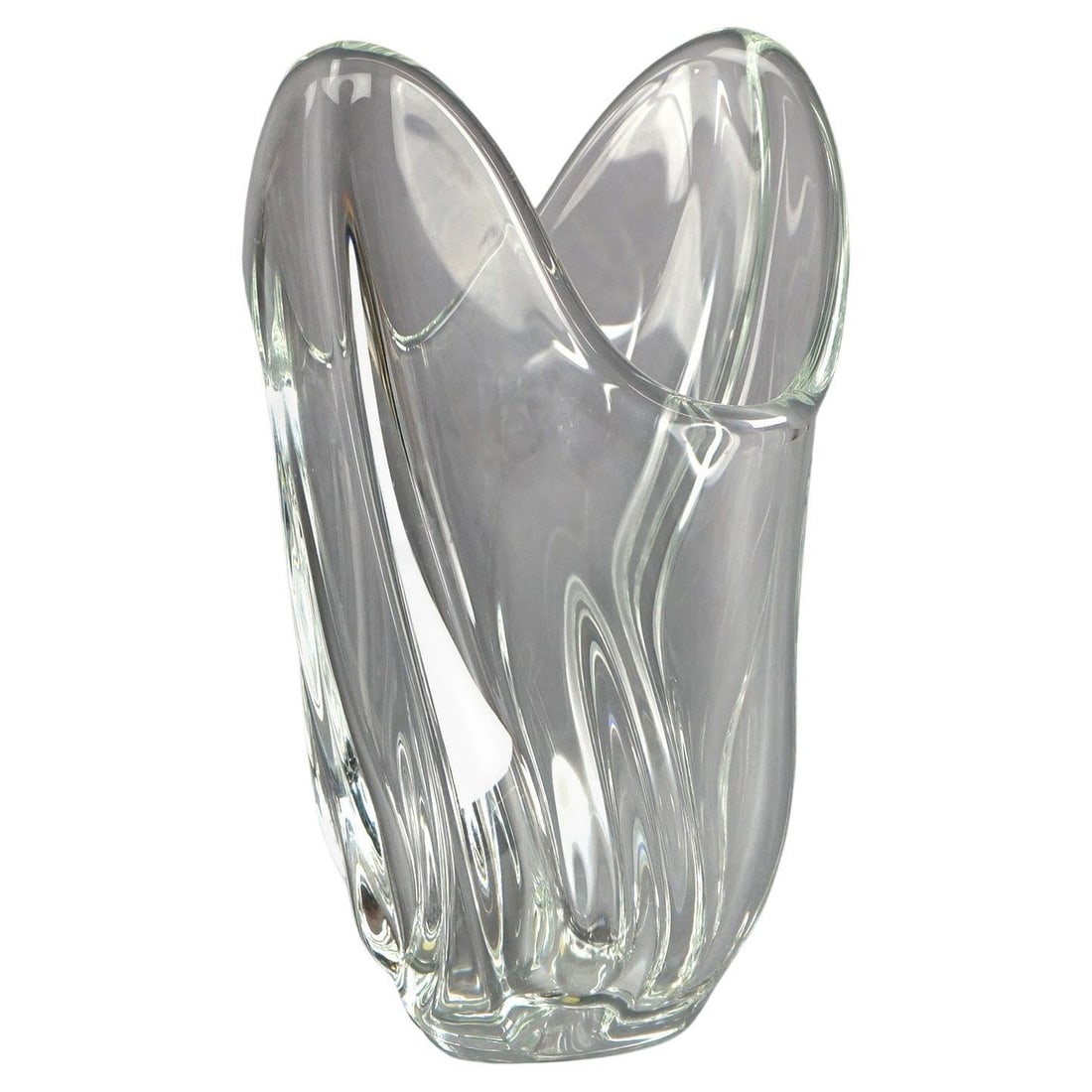 Signed Art Vannes French Art Glass Vase 11.25in 20th Century: Signed Art Vannes French Art Glass Vase 11.25in 20th Century This exquisite French art glass vase, signed by Art Vannes, embodies the elegance and craftsmanship of 20th-century glassmaking. Standing a