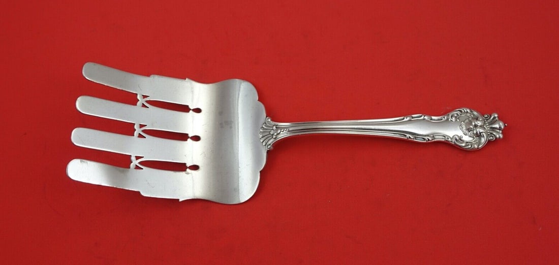 Francis Howard Queens Sterling Silver 9 Inch Pierced Asparagus Fork: Francis Howard Queens Sterling Silver 9 Inch Pierced Asparagus Fork This exquisite asparagus fork from the Queens pattern by Francis Howard is crafted from high-quality sterling silver. Measuring 9 in