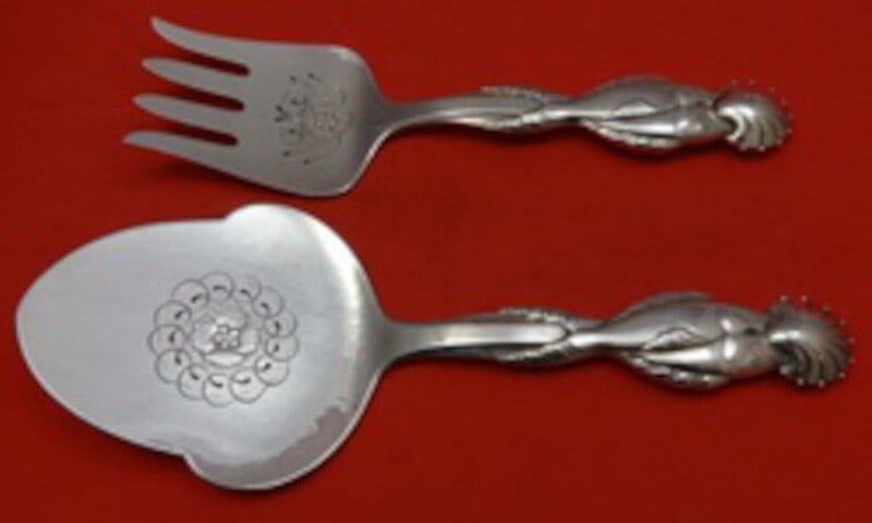 Georg Jensen Ornamental No. 55 Sterling Silver Fish Set 2-pc Mid-Century Modern: Georg Jensen Ornamental No. 55 Sterling Silver Fish Set 2-pc Mid-Century Modern This exquisite two-piece fish set, Ornamental No. 55 by Georg Jensen, showcases the elegance of Mid-Century Modern desig