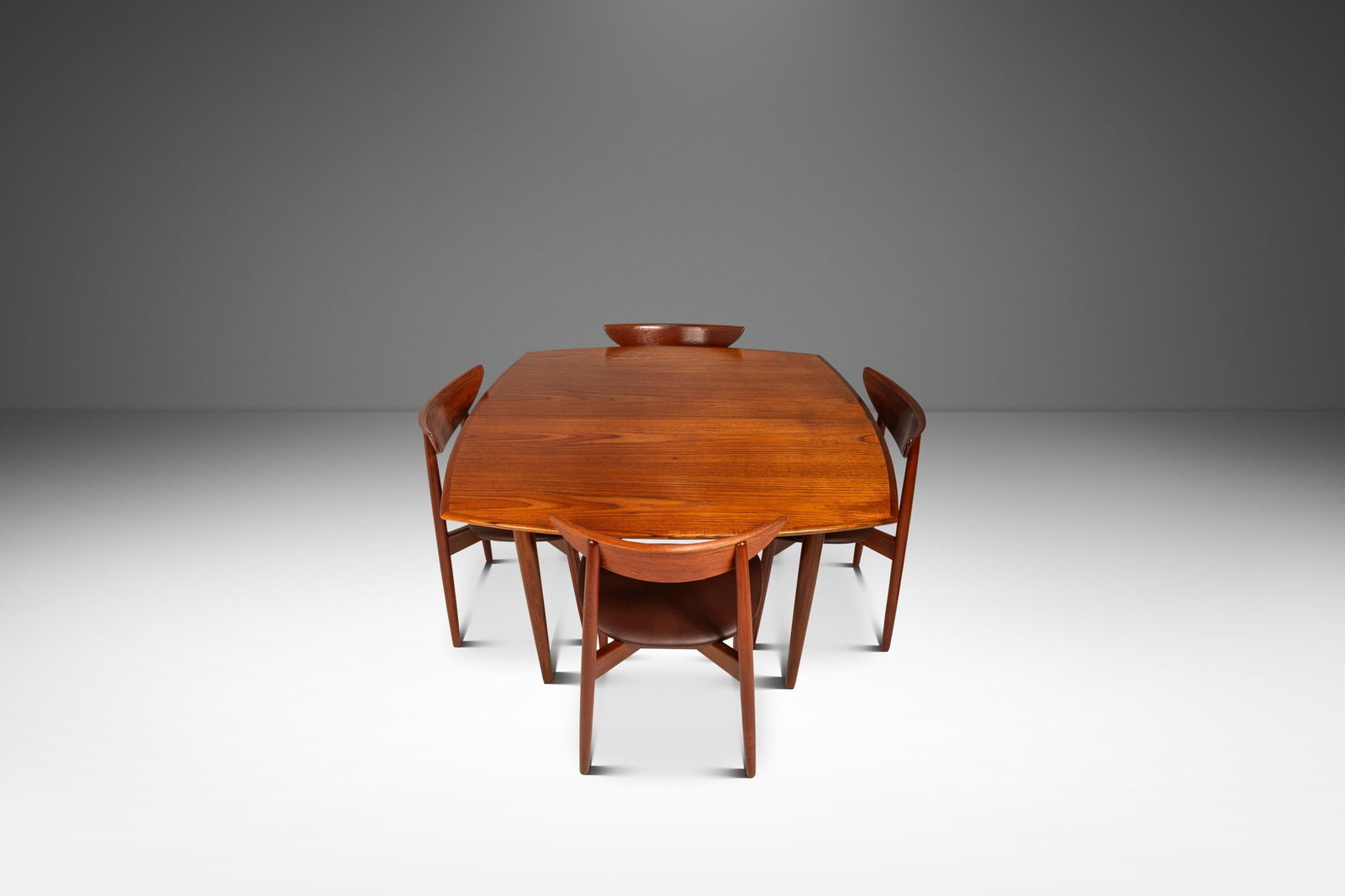 Restored 1960s Teak Extension Dining Set Harry Ostergaard for Randers Six Chairs: Restored 1960s Teak Extension Dining Set Harry Ostergaard for Randers Six Chairs This Danish Modern dining set, designed by Harry Ostergaard for Randers Mobelfabrik in the 1960s, features an extension
