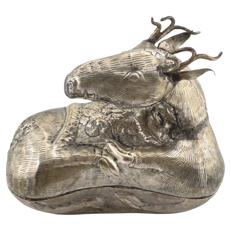 Anglo Raj Era Silver-Plated Stag Form Decorative Covered Box: Anglo Raj Era Silver-Plated Stag Form Decorative Covered Box This antique Anglo-Indian covered box from the British Raj period is crafted in the form of a reclining stag. Composed of silver-plated met