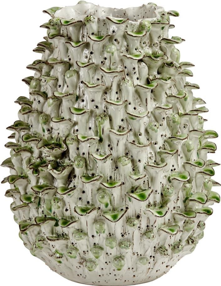 Handmade Coral Vase Green White Finish 16H 12W 12D: Handmade Coral Vase Green White Finish 16H 12W 12D This elegant handmade coral vase is a perfect addition to sophisticated spaces, blending art and functionality. Crafted with meticulous attention to