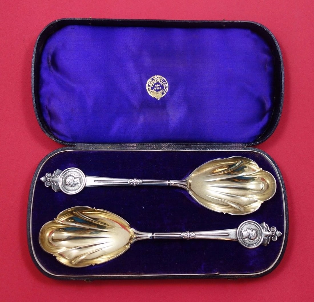 Gorham Medallion Sterling Silver Berry Spoon Set 2pc Fluted in Tiffany Box (1 of 4)