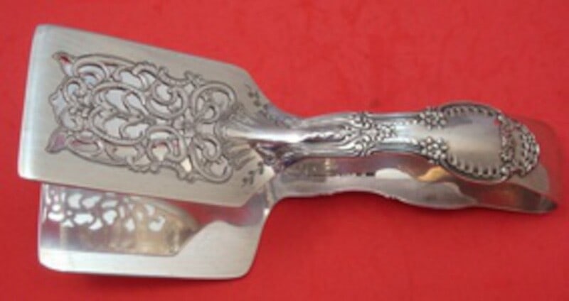 Tiffany & Co. Richelieu Sterling Silver Asparagus Tongs Pierced 7.5 Inch (1 of 2)