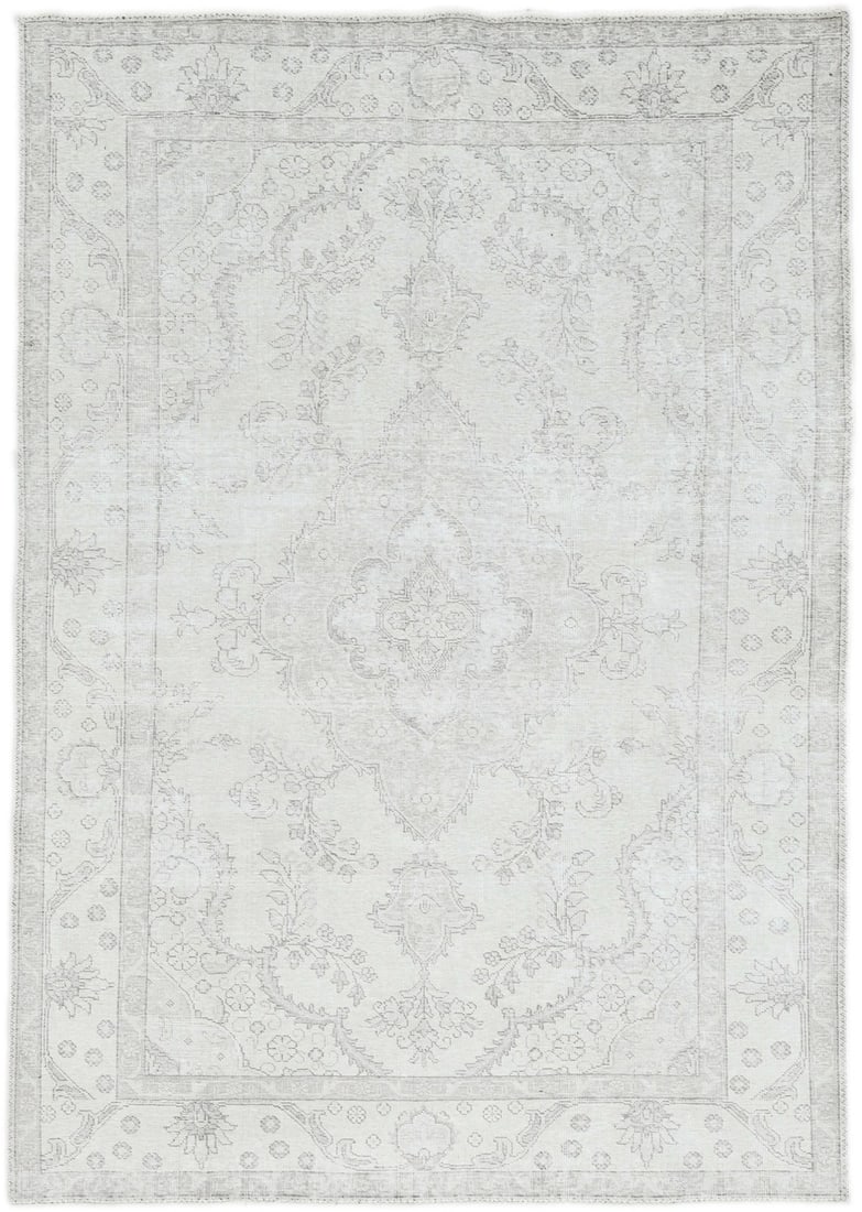 Vintage Wool Floral Medallion Area Rug 6'4 x 9'4 Hand-Knotted Western Asia: Vintage Wool Floral Medallion Area Rug 6'4 x 9'4 Hand-Knotted Western Asia This is an antique handmade Oriental area rug featuring a muted floral medallion design with a distressed vintage look. Craft