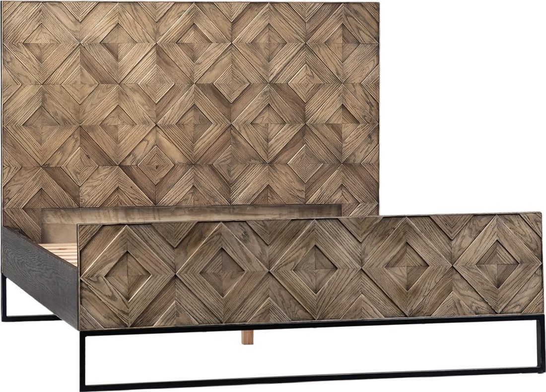 Modena Queen Bed Black Base Oak Iron Transitional Style: Modena Queen Bed Black Base Oak Iron Transitional Style Introducing the Modena Queen Bed, a perfect blend of versatile design and quality craftsmanship. This bed features a sturdy black base complemen