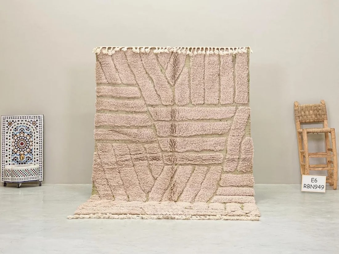 Authentic Handmade Berber Wool Rug Moroccan Craftsmanship (1 of 9)