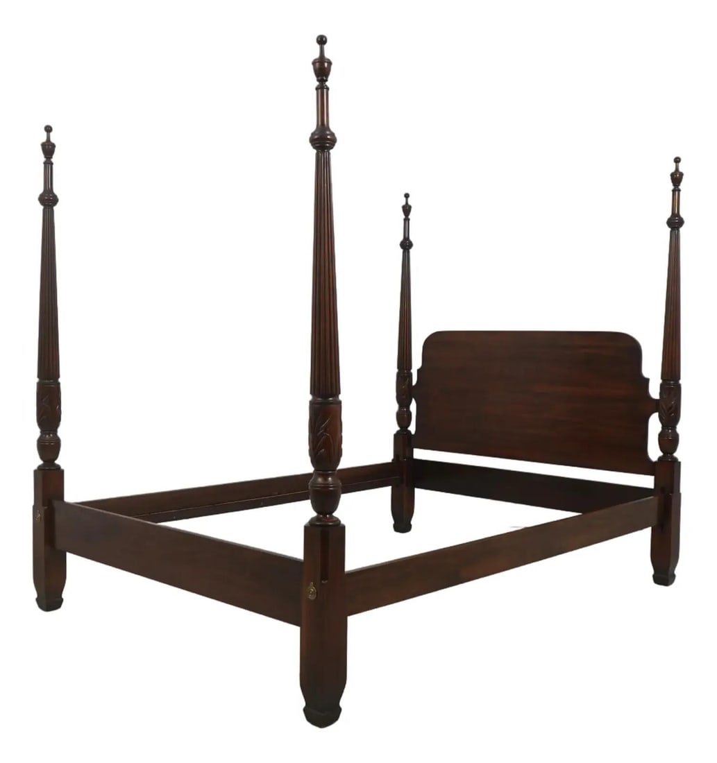 Queen Rice Carved Poster Bed in Cherry Wood Traditional Design (1 of 10)