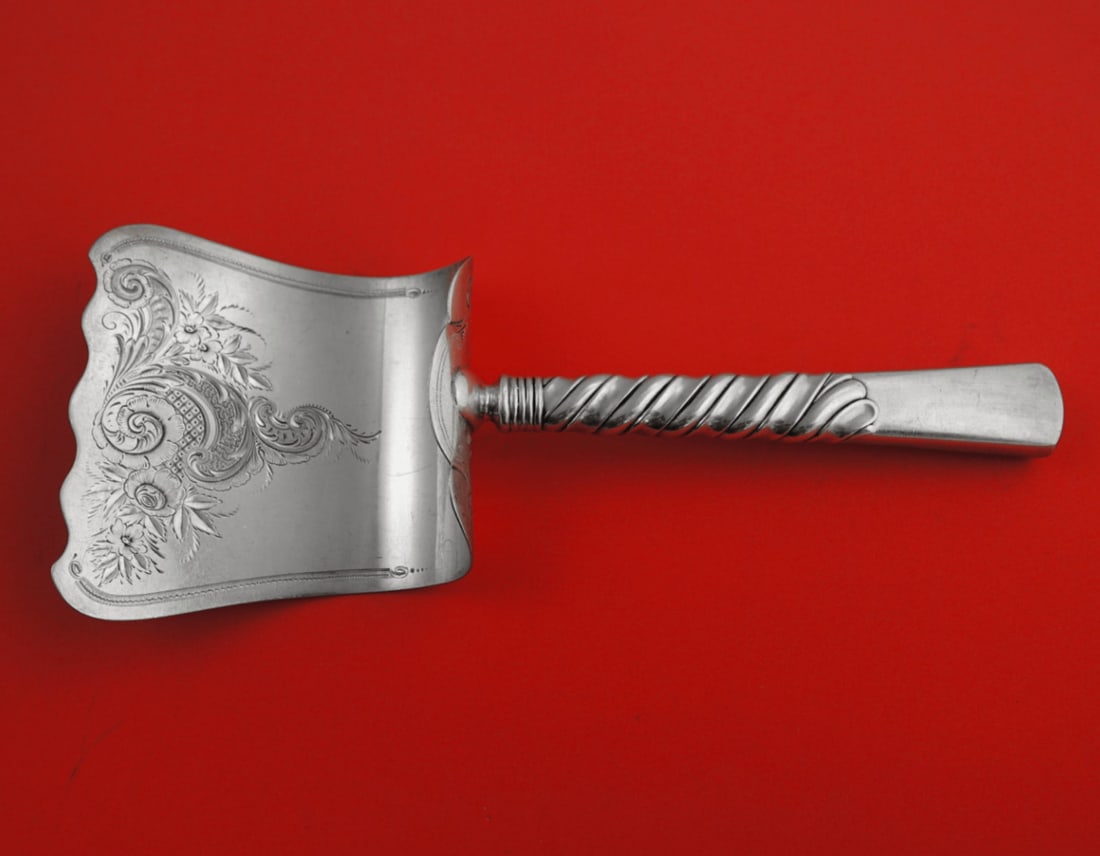 Gorham Colonial Sterling Silver 10" Hooded Asparagus Server: Gorham Colonial Sterling Silver 10" Hooded Asparagus Server This exquisite 10" Asparagus Server features a hooded design with a bright-cut finish, crafted by the renowned Gorham in the Colonial patter