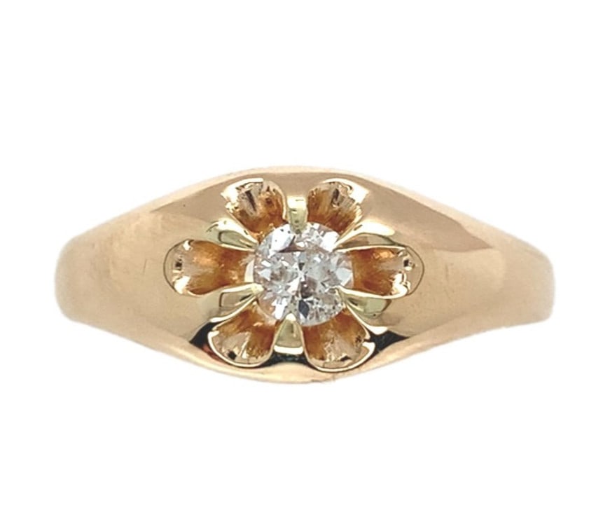 Victorian 14k Yellow Gold Men's Belcher Ring with Natural Diamond: Victorian 14k Yellow Gold Men's Belcher Ring with Natural Diamond This exquisite 14k Yellow Gold Men's Belcher Ring features a stunning European cut genuine natural diamond, making it a remarkable pie