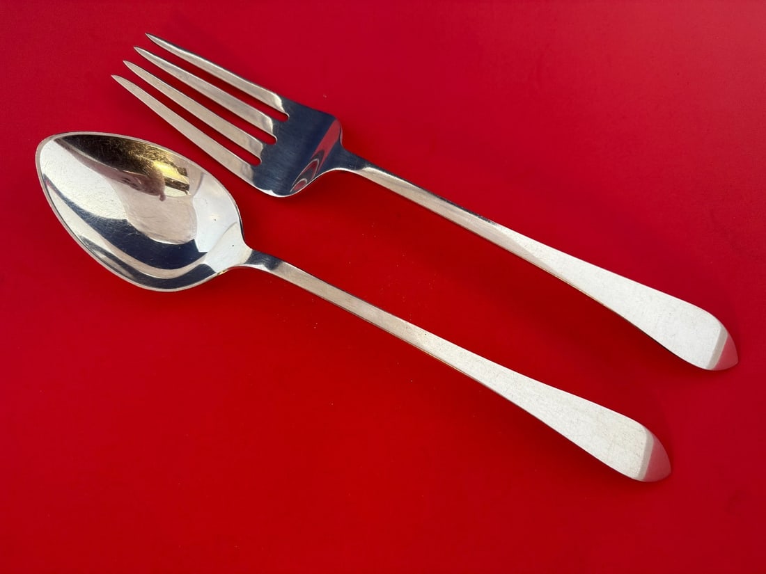 Sterling Silver 2-Piece Salad Server Set Pointed Antique Pattern 11 Inch (1 of 5)